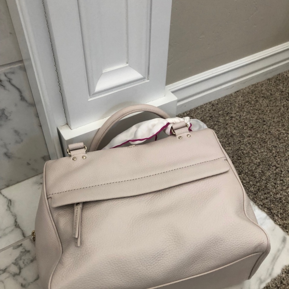 Kate Spade - Picture 3 of 7